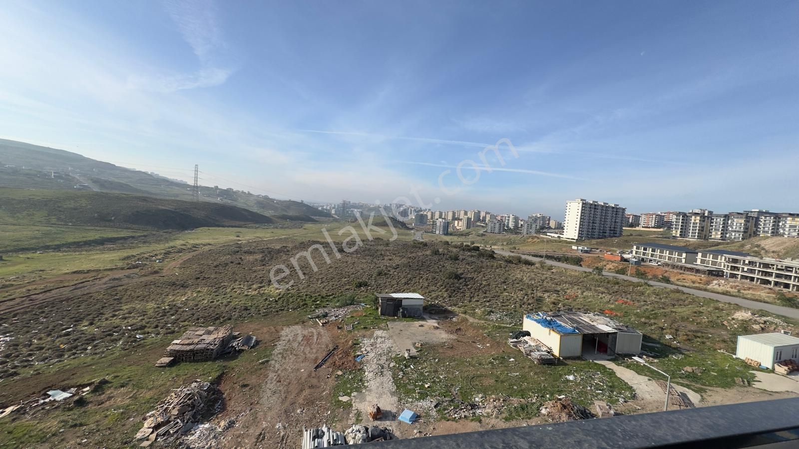 Menemen İstiklal Mah. Ön Cephe 2+1 102 M2 Lüks Kiralık Daire - Görsel 24