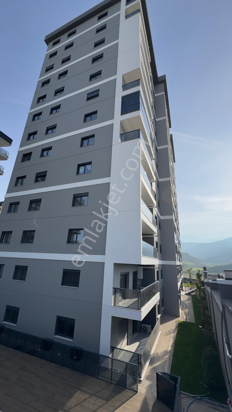 Menemen İstiklal Mah. Ön Cephe 2+1 102 M2 Lüks Kiralık Daire - Görsel 13