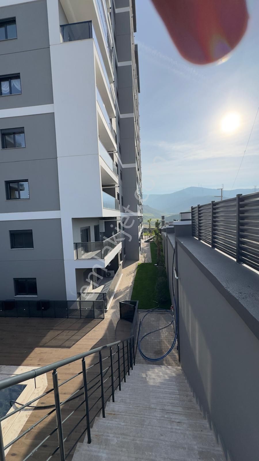 Menemen İstiklal Mah. Ön Cephe 2+1 102 M2 Lüks Kiralık Daire - Görsel 21