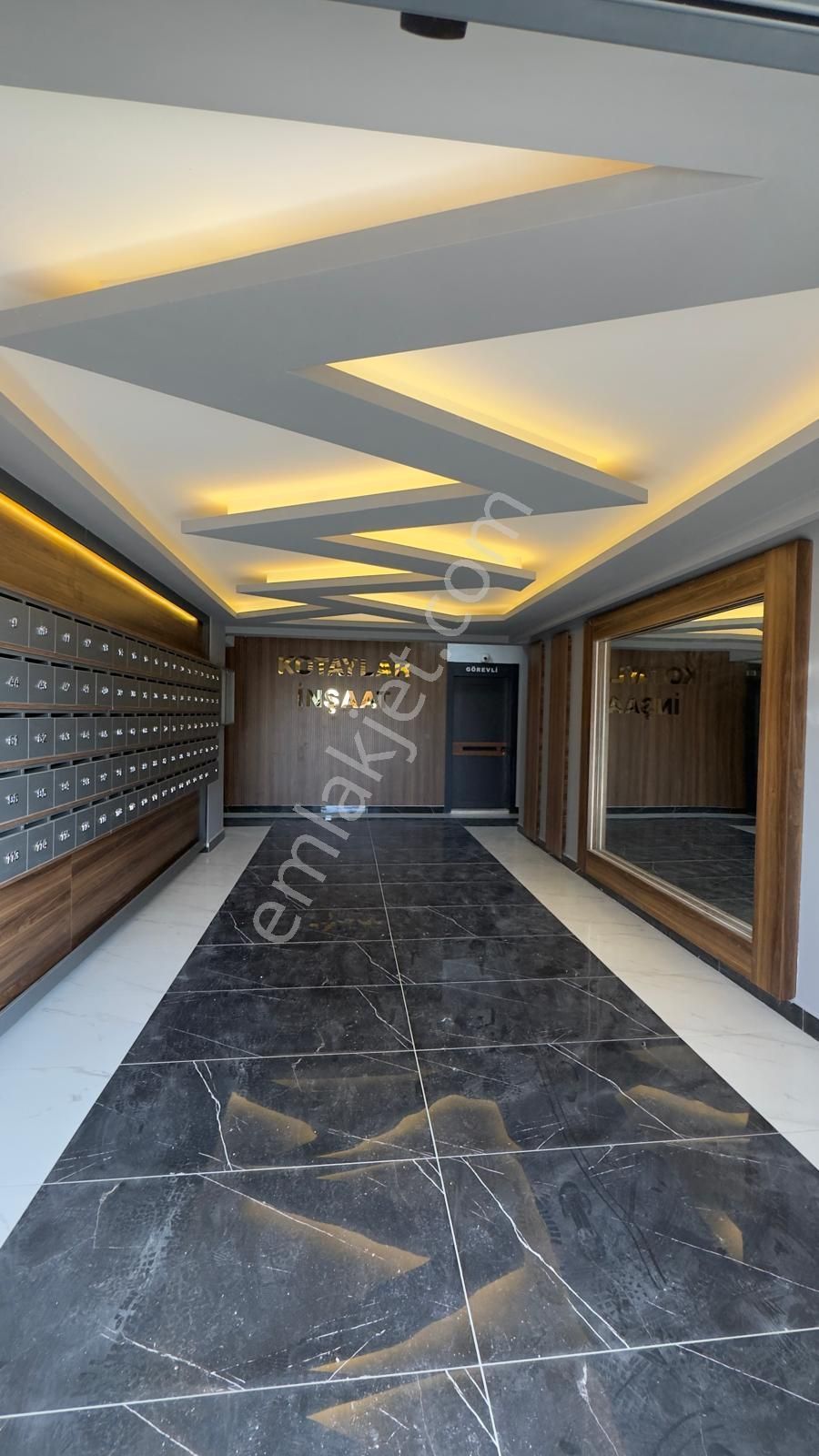 Menemen İstiklal Mah. Ön Cephe 2+1 102 M2 Lüks Kiralık Daire - Görsel 2