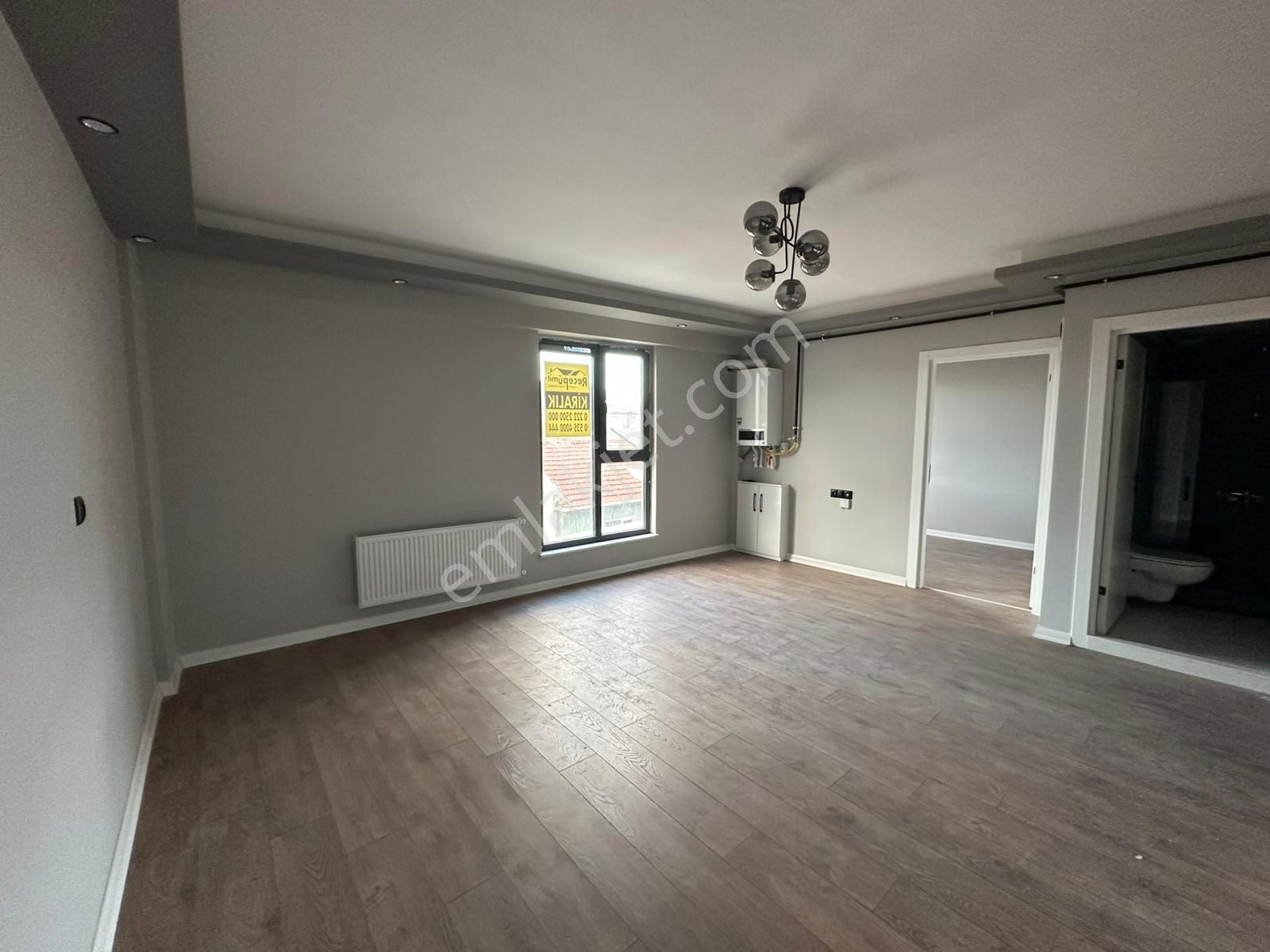 Recep Ümit Emlak'tan Şarhöyük Mahallesi Büyük Park Yakınında (sıfır) Kiralık 1+1 Ferah Daire - Görsel 16