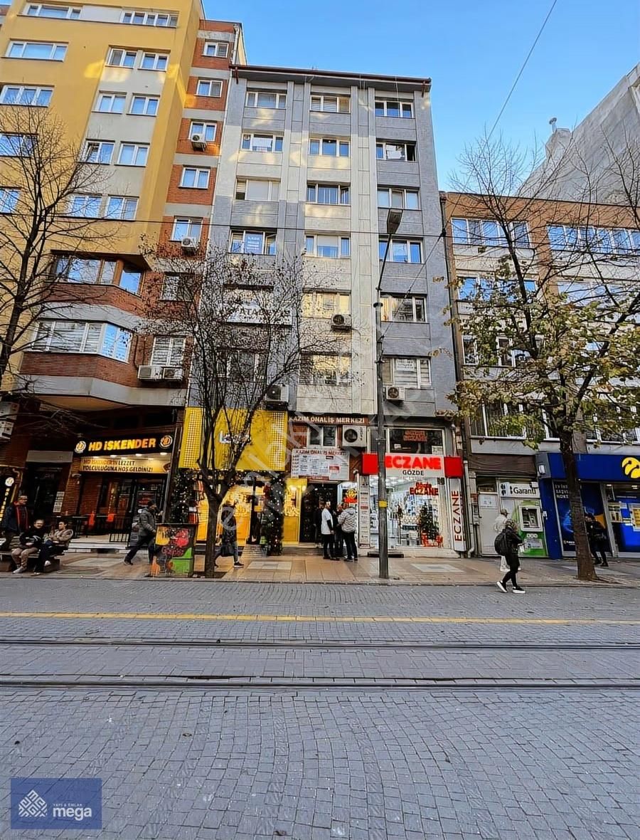 Mega Yapı'dan Doktorlar Caddesinde Satılık 1+1 Ofis - Görsel 9