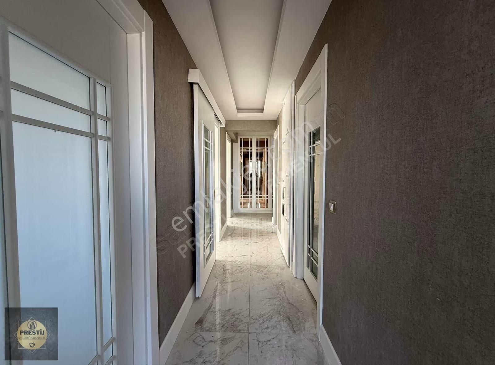 Ana Yol Üzeri Bağımsız Mutfaklı-ebv.banyolu-giy. Odalı Lüx Daire - Görsel 15