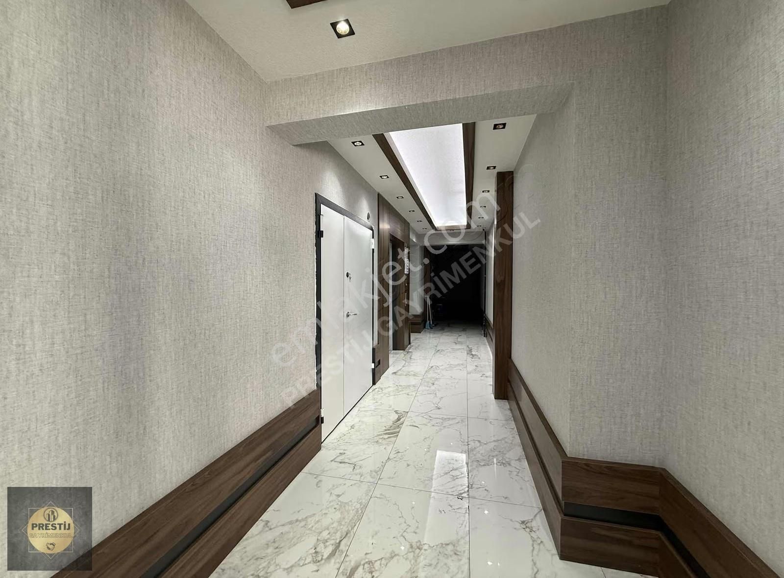 Ana Yol Üzeri Bağımsız Mutfaklı-ebv.banyolu-giy. Odalı Lüx Daire