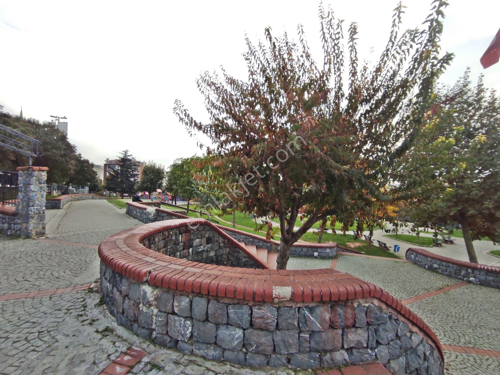 Bahçelievler Cumhuriyet Mah 5,katlı 12 Dairelik 202 M2 Boş Arsa - Görsel 15