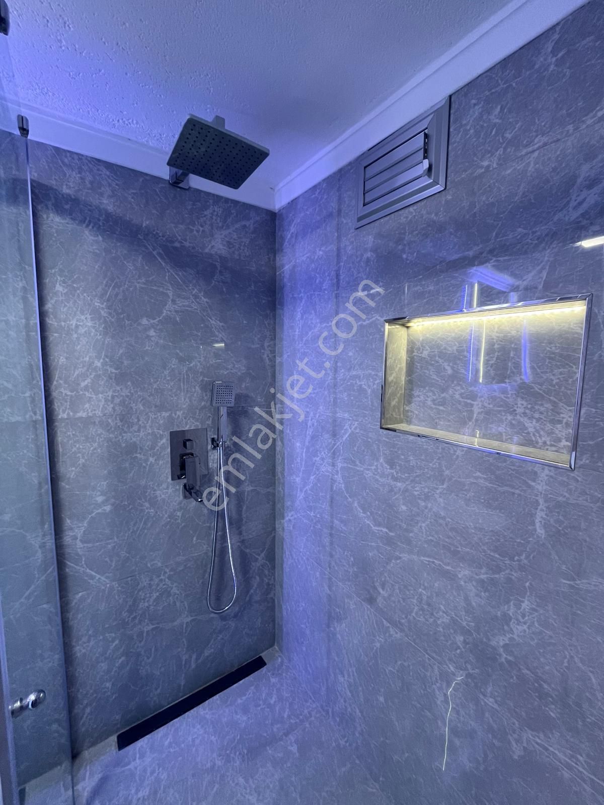 Asil'den Poligonda Cadde Üzeri 2+1 Lüks Yapılı Arakat Daire - Görsel 16