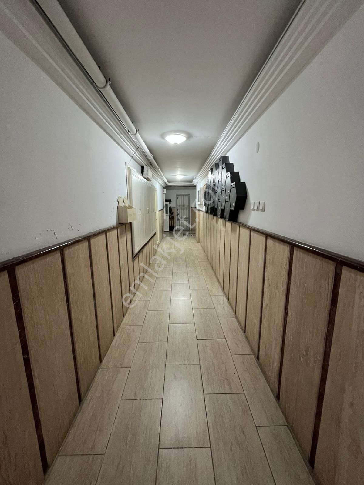 Asil'den Poligonda Cadde Üzeri 2+1 Lüks Yapılı Arakat Daire - Görsel 24