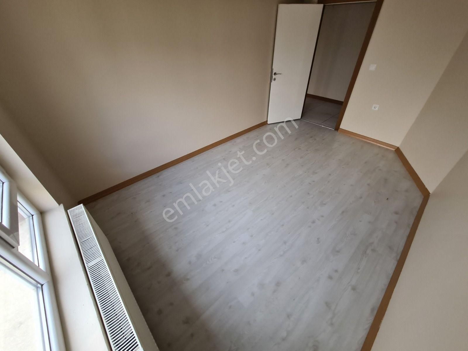 Muhteşem Lokasyon & Emsalsiz Fiyat İle Cadde Üzeri Köşebaşı 4+1 - Görsel 29