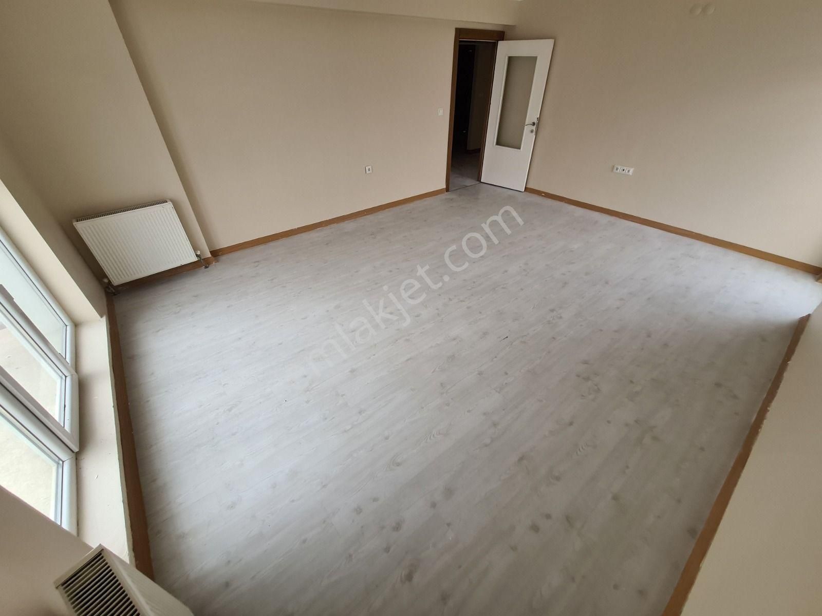 Muhteşem Lokasyon & Emsalsiz Fiyat İle Cadde Üzeri Köşebaşı 4+1 - Görsel 12