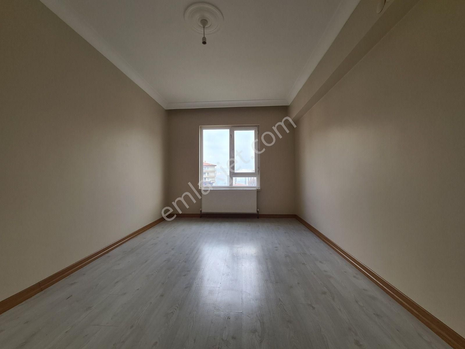 Muhteşem Lokasyon & Emsalsiz Fiyat İle Cadde Üzeri Köşebaşı 4+1 - Görsel 27