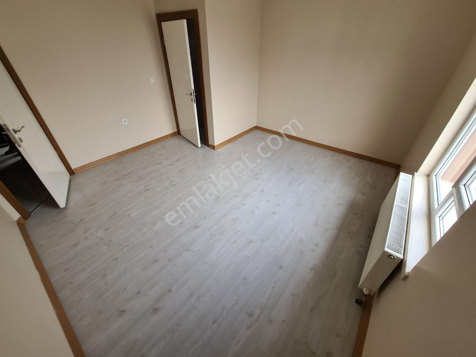 Muhteşem Lokasyon & Emsalsiz Fiyat İle Cadde Üzeri Köşebaşı 4+1 - Görsel 35