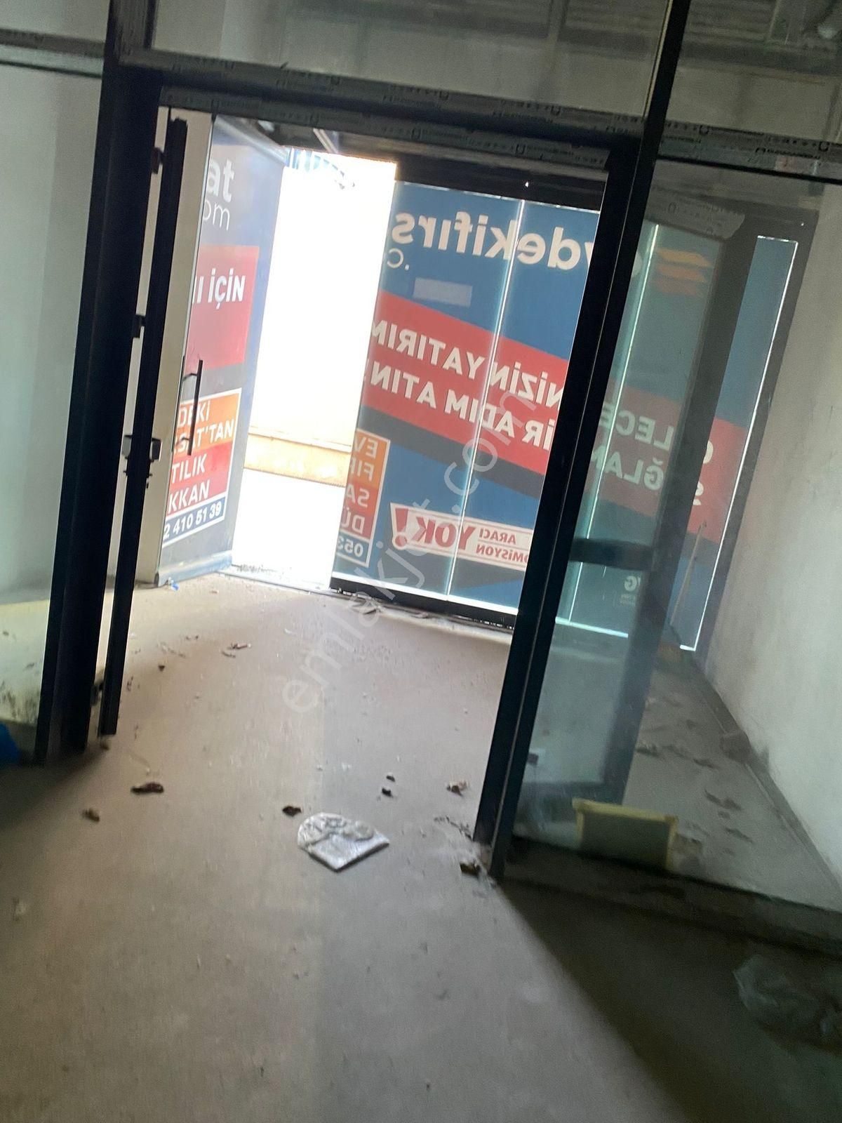 Adım İstanbulda Kiralık Dükkan - Görsel 4