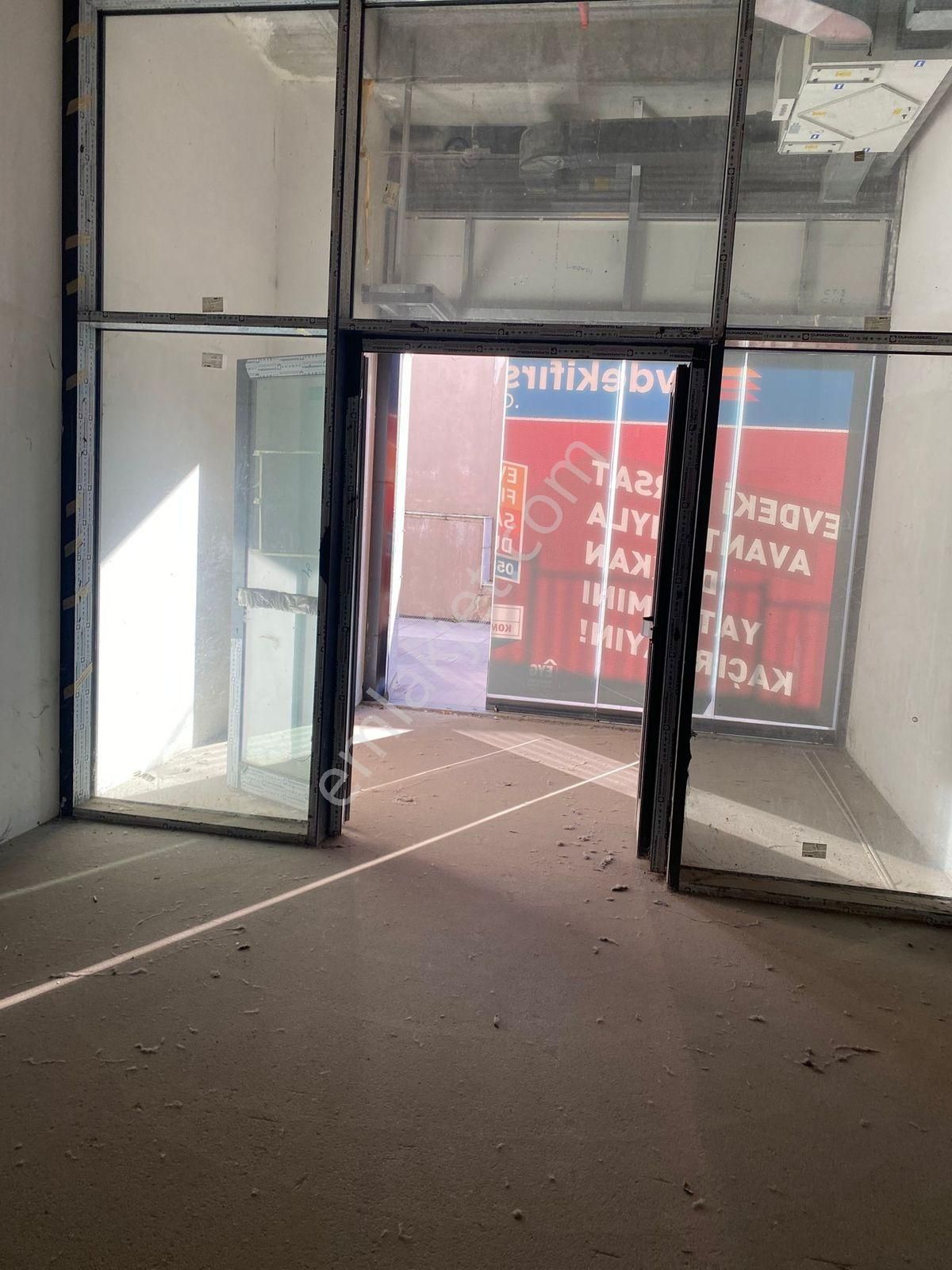 Adım İstanbulda Kiralık Dükkan - Görsel 17