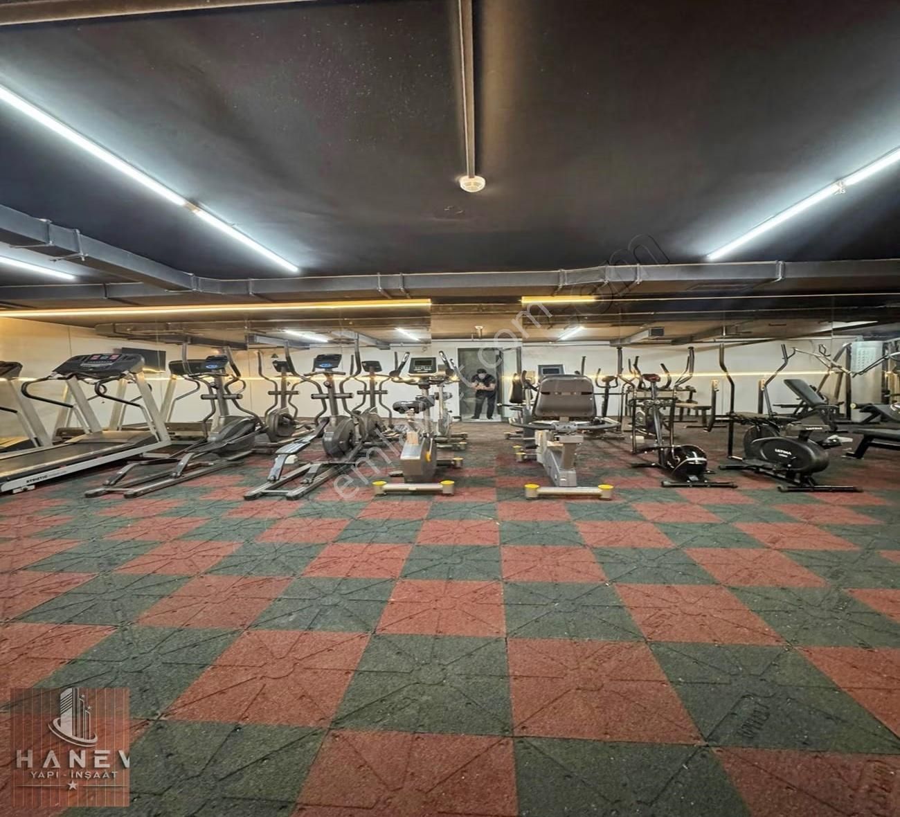 Kiralık Full Eşyalı Site İçi Metrobüse Yakın Daire - Görsel 14