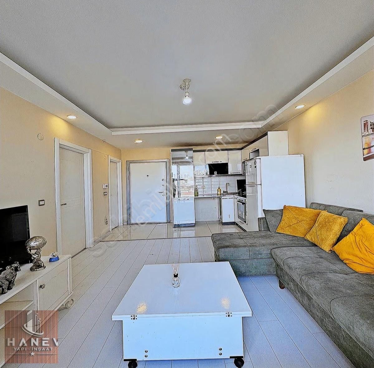 Sınırsız Krediyle İskanlı Metrobüse Komşu Satılık Daire