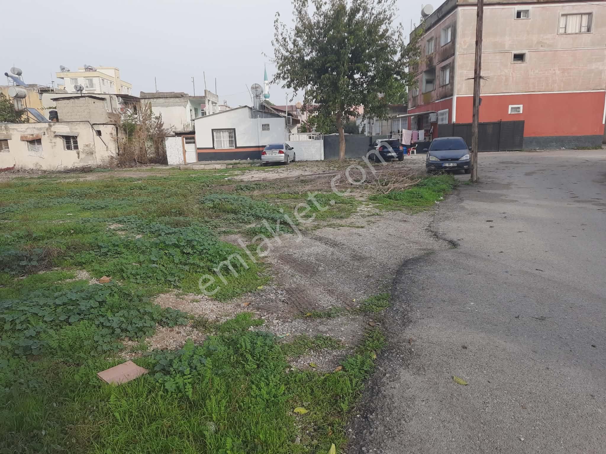 Çınar Emlak'tan Muradiye Mh Satılık 1.052 Mt Arsa - Görsel 3