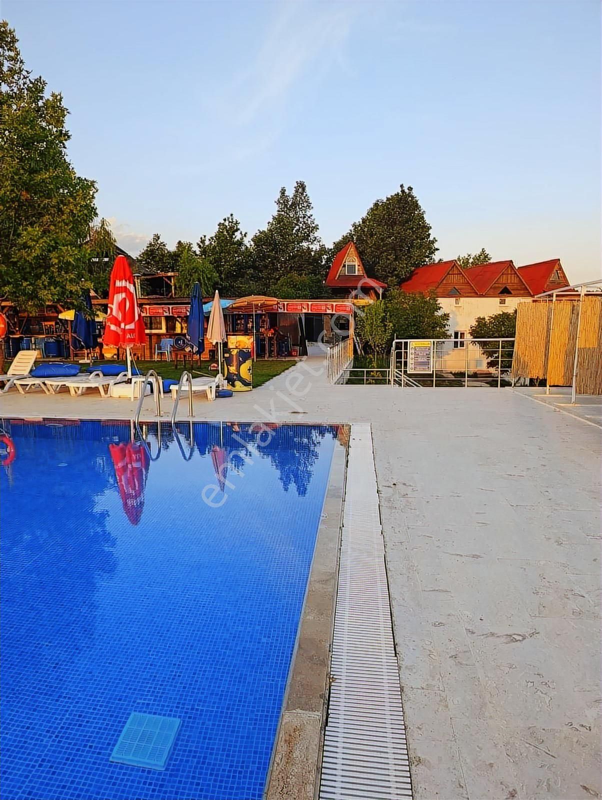 Havuzlu, Ruhsatlı Satılık Turistik Tesis,aktif İşletme Düzeniyle - Görsel 3