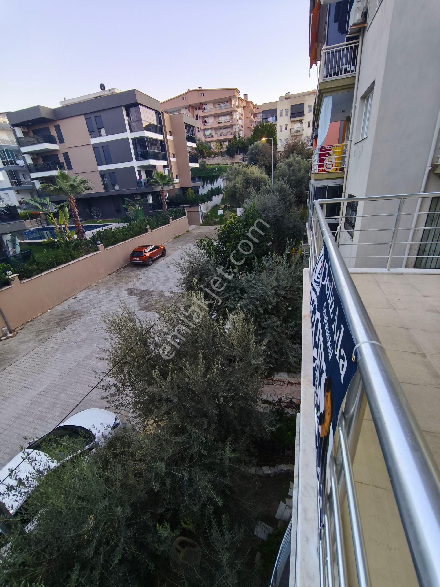 Kuşadası Ege Mah Çarşıya Yakın Kiralık Daire - Görsel 18