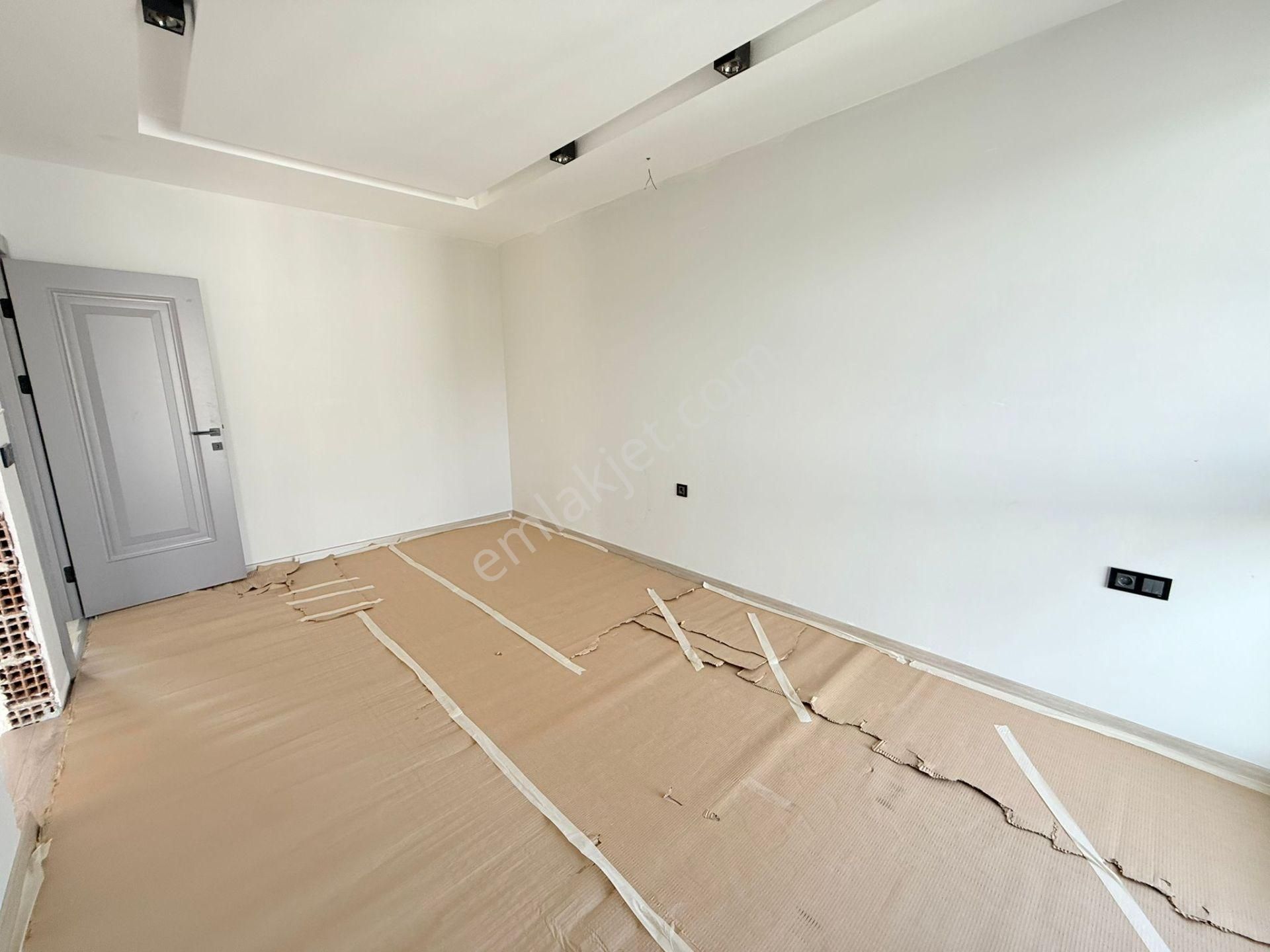 Kusadasında Satılık-özel Havuz/otopark-yerden Isıtma-lüx-500m2 Bahçe-tamamı Müstakil ( Takasa Açık) - Görsel 25