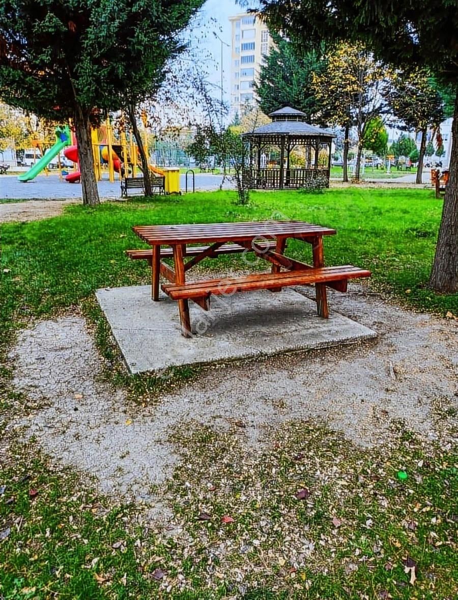 Serdar Demirbaş'tan Güzelbahçe Sitesinde 2+1 Daire - Görsel 8