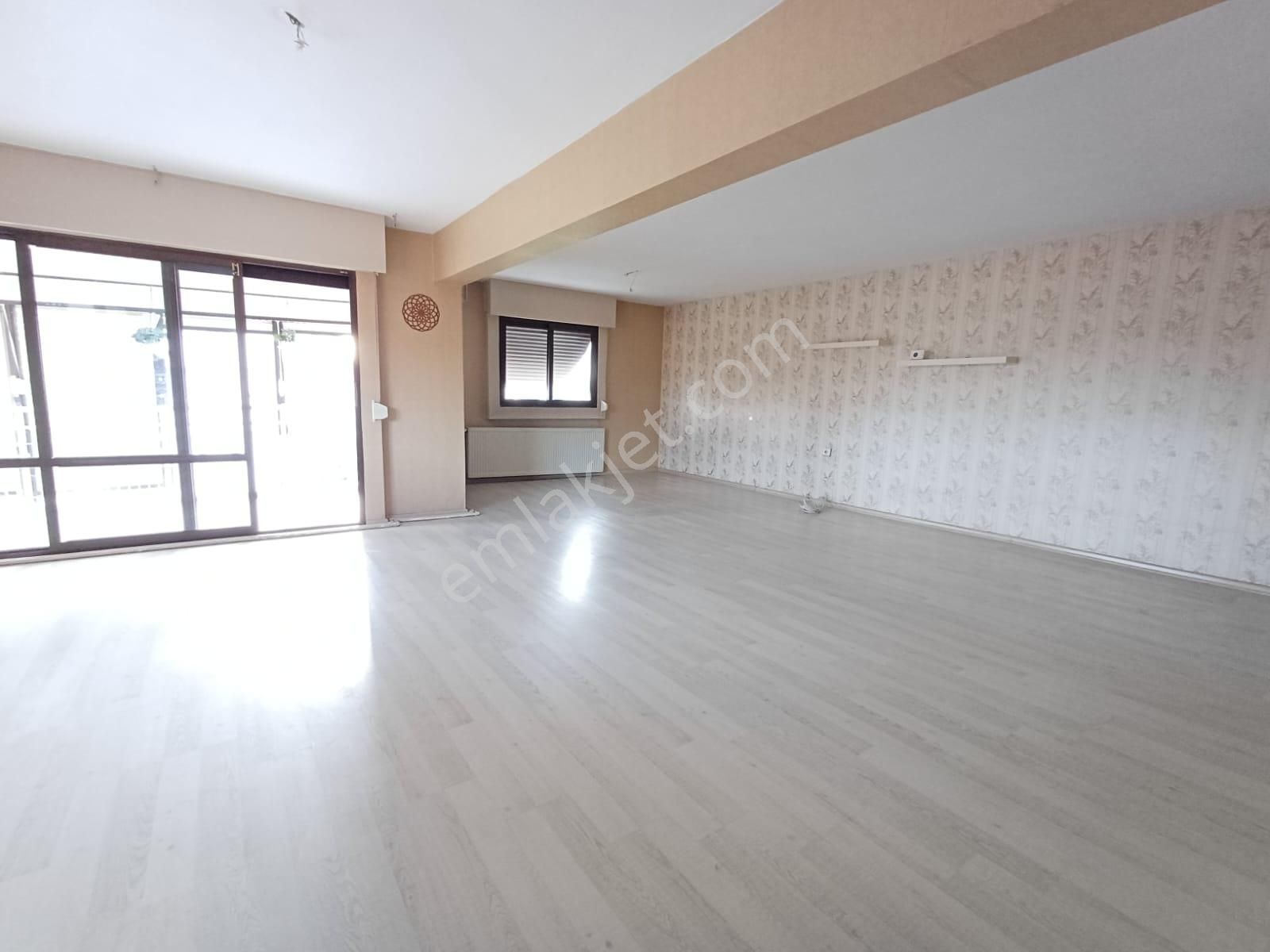 Bestekar Sadi Hoşseste Satılık 3+1 Ferah Köşe Daire - Görsel 11