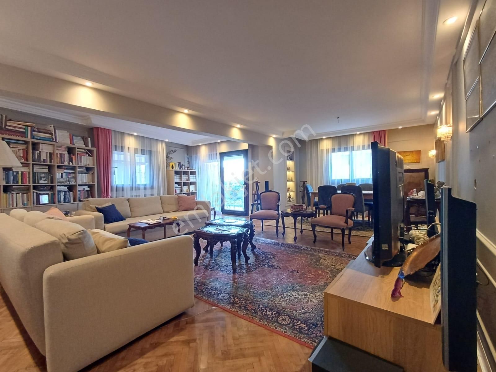 Bestekar Sadi Hoşses Cd. Asansörlü,tadilatlı Köşe Satılık 3+1 - Görsel 27