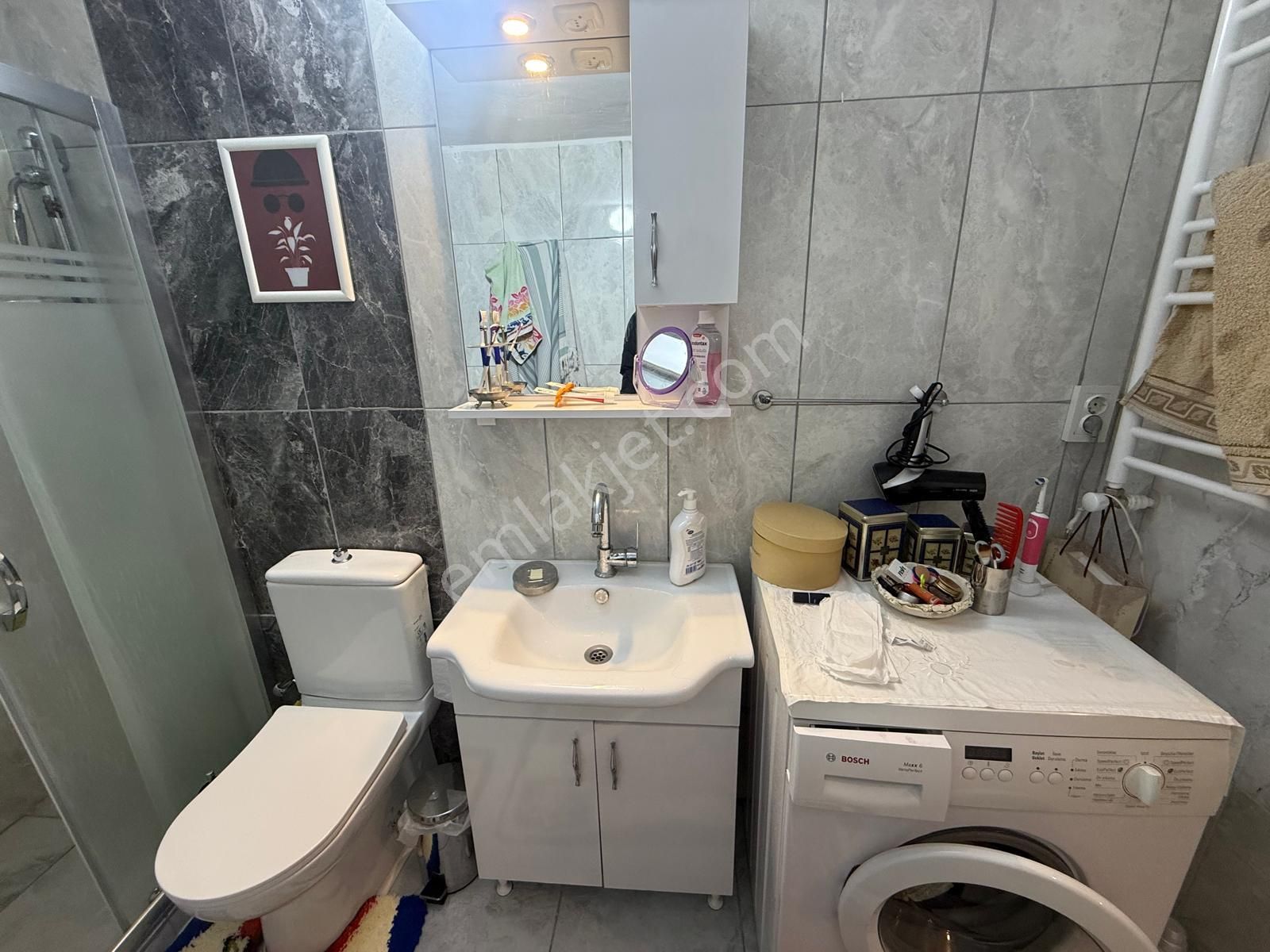 Yiğitler Mahallesinde Arakat, Doğalgazlı, Tadilatlı, 2+1 Daire - Görsel 13