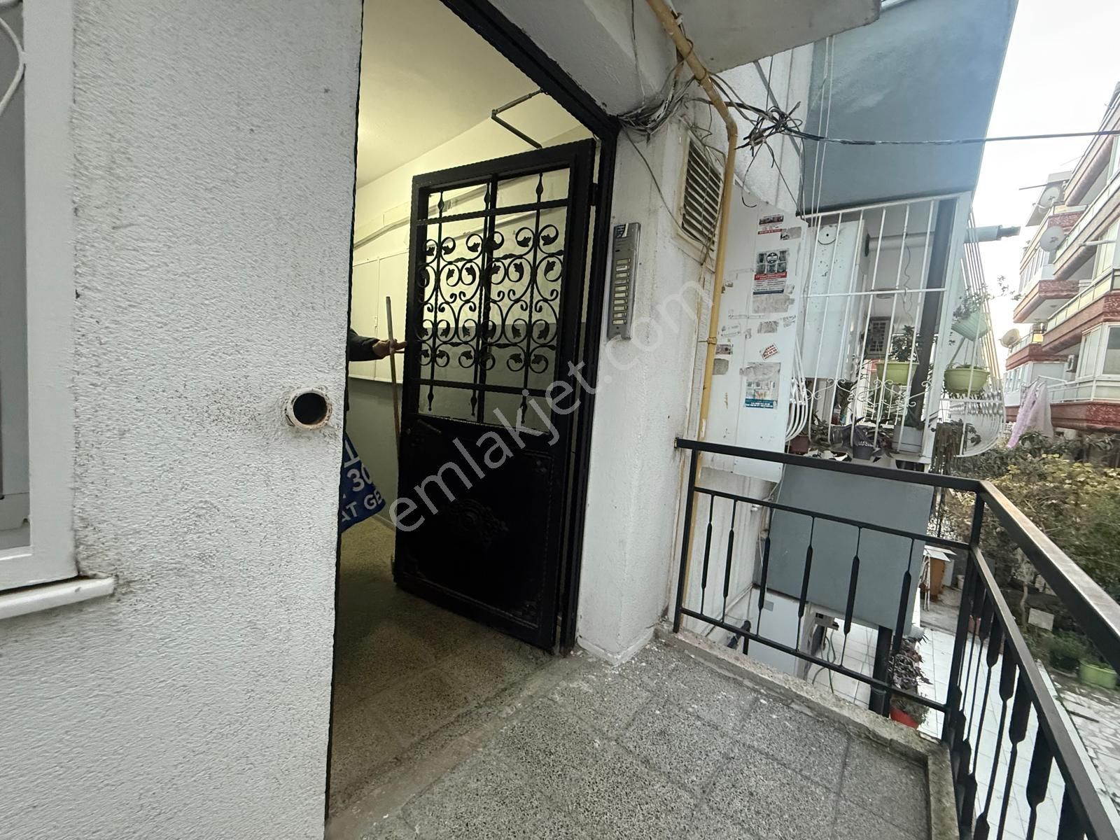 Yiğitler Mahallesinde Arakat, Doğalgazlı, Tadilatlı, 2+1 Daire - Görsel 5