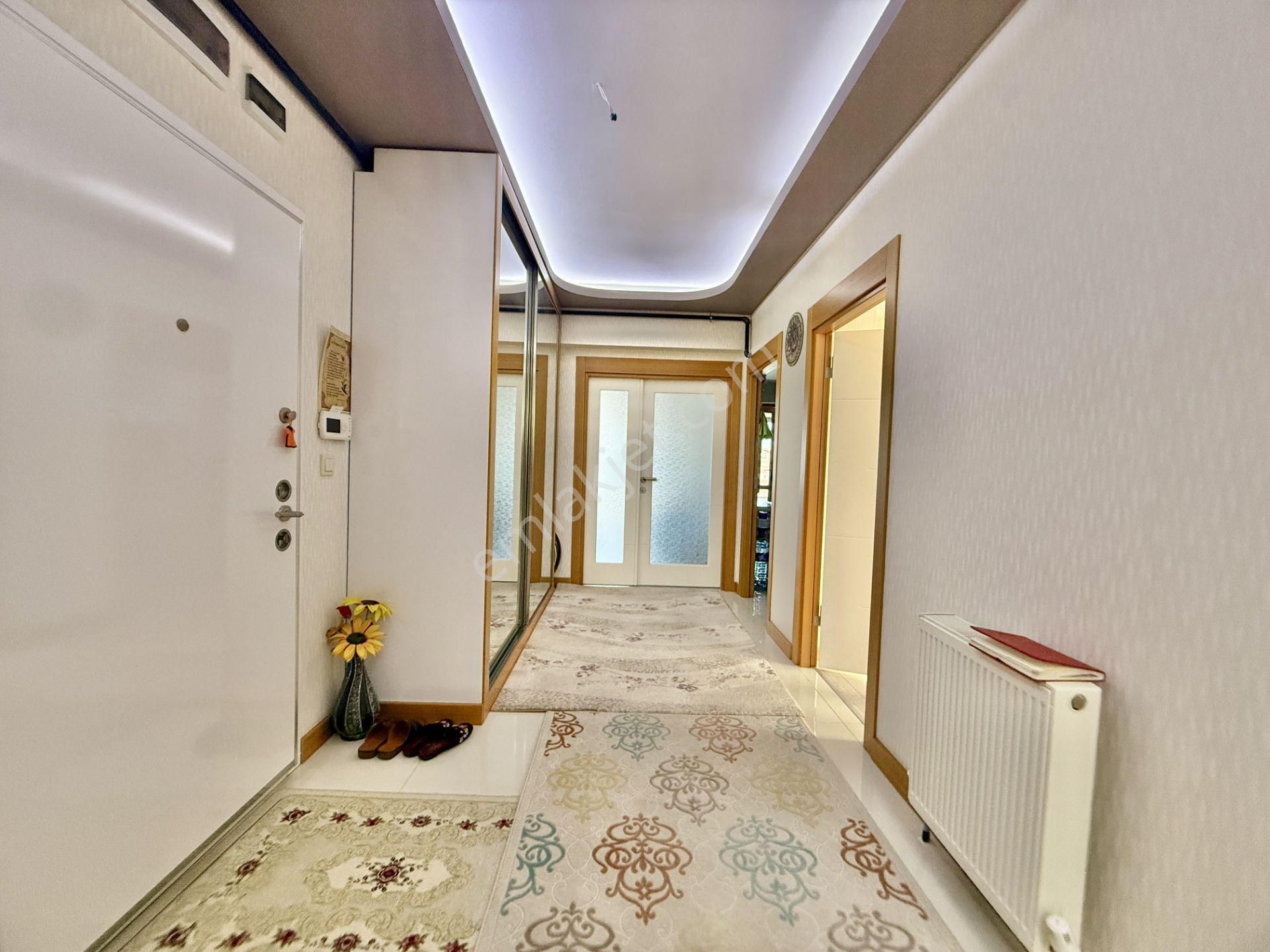 Kalecik Emlak'tan Merkez Mh'de Çift Banyolu Asansörlü 7.kat 4+1 - Görsel 22