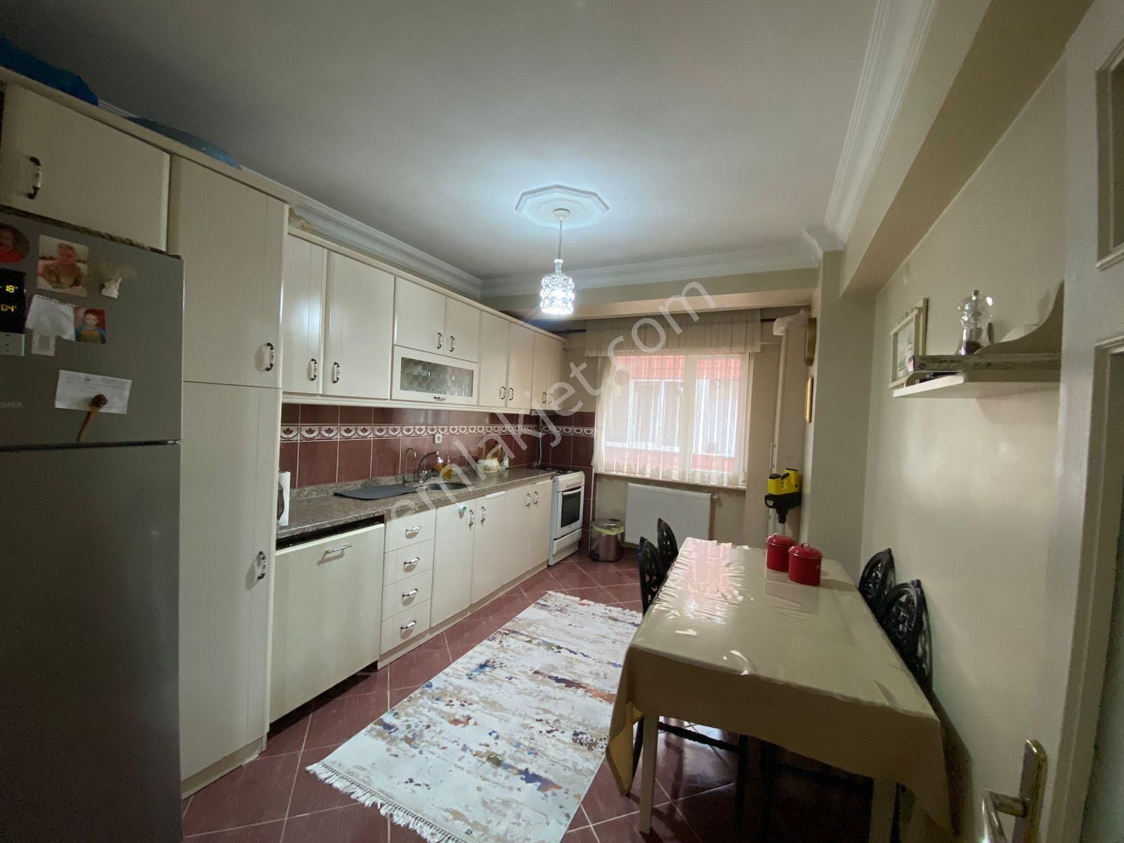 Ümraniye Namık Kemal Mahallesinde Satılık 4+1 Daire - Görsel 6