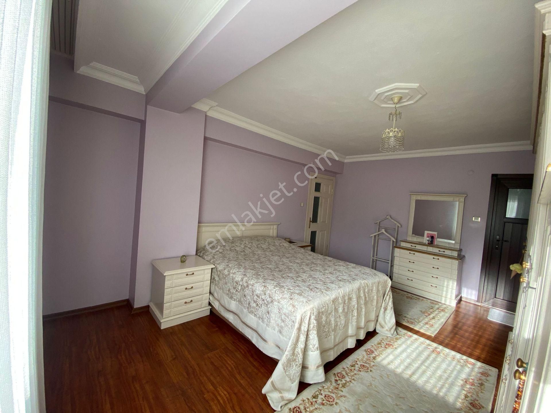 Ümraniye Namık Kemal Mahallesinde Satılık 4+1 Daire - Görsel 10