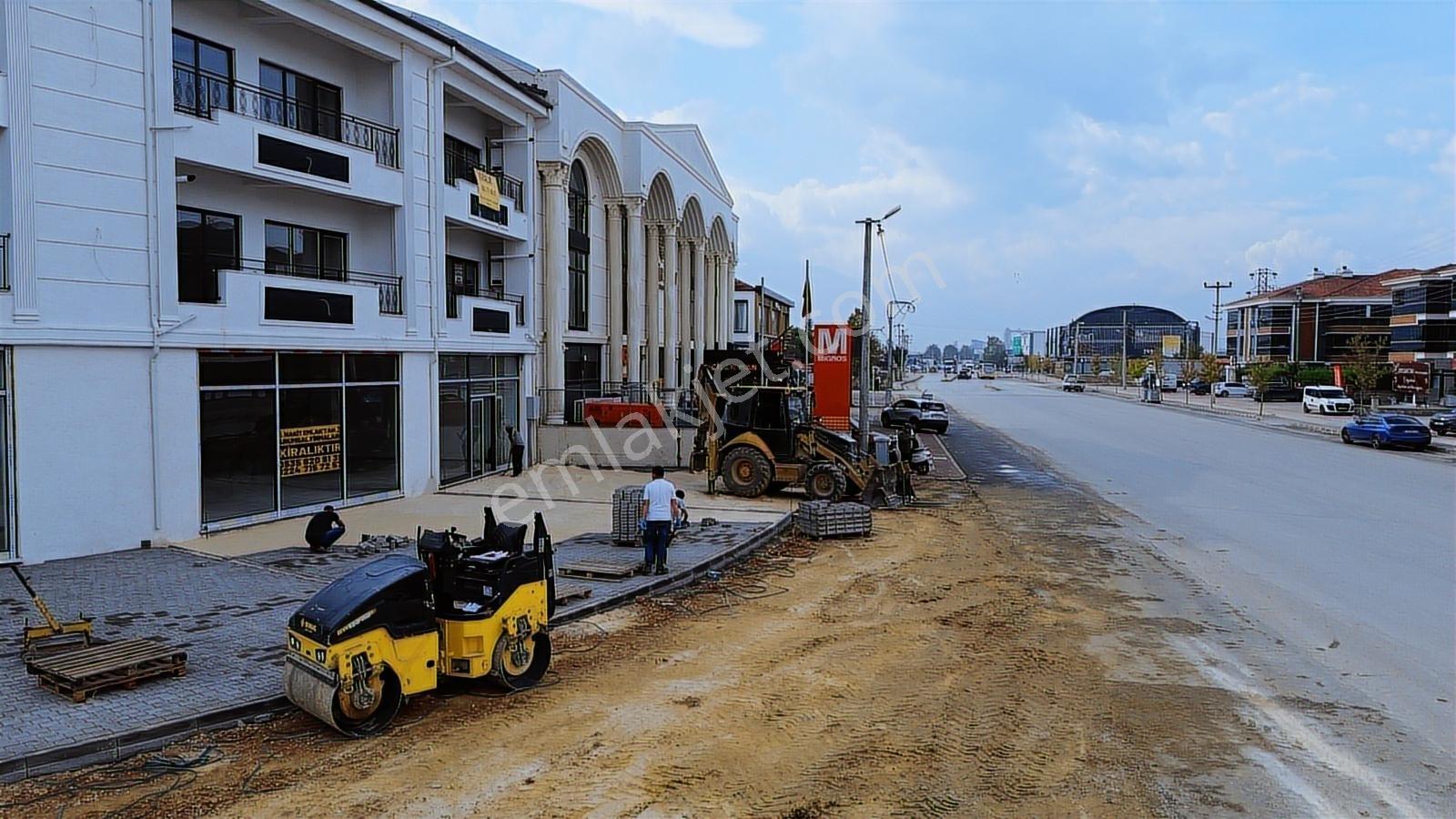 Kozluca Yolu Akpınar Cd. Üzerinde 380m2 Kurumsala Kiralıktır!!! - Görsel 2