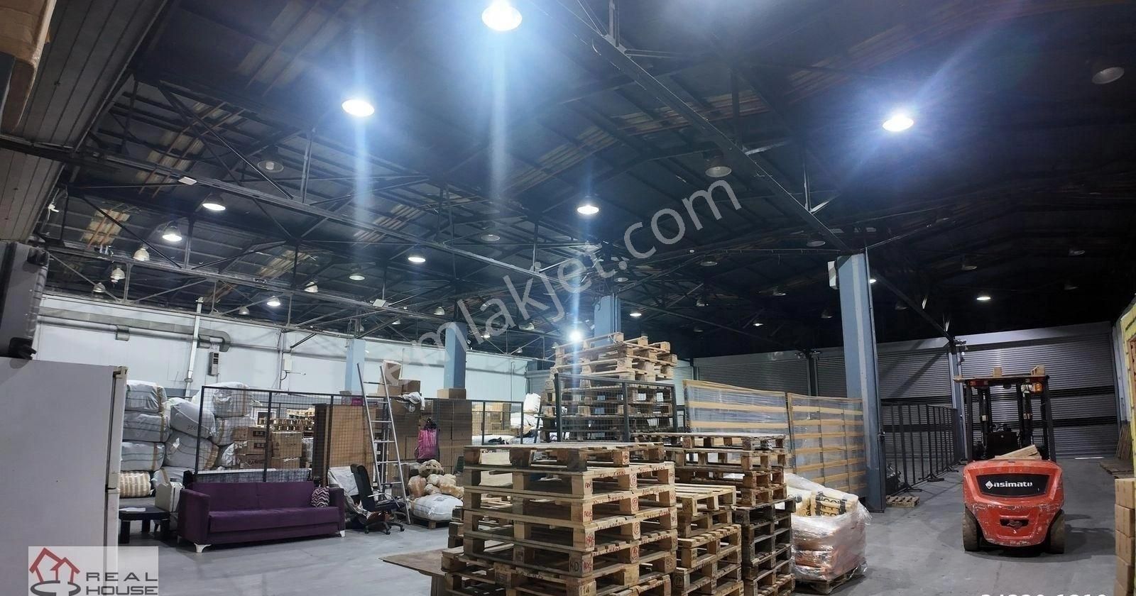 Yenibosna Lojistik Bölgesinde 3300 M² Kiralık Depo-antrepo - Görsel 9