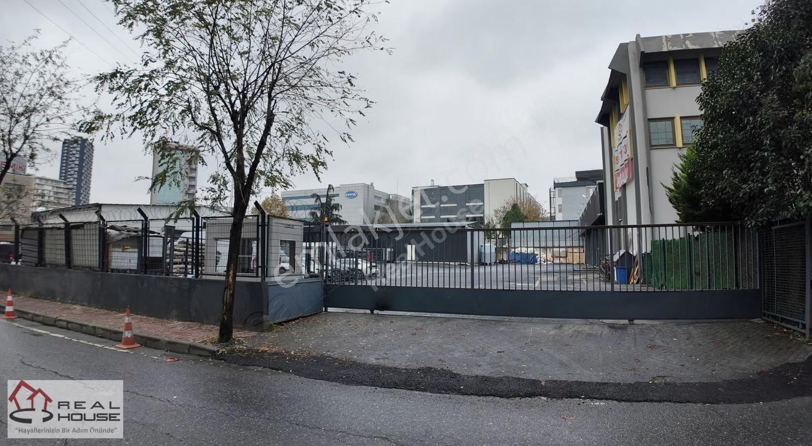 Yenibosna Lojistik Bölgesinde 3300 M² Kiralık Depo-antrepo - Görsel 9