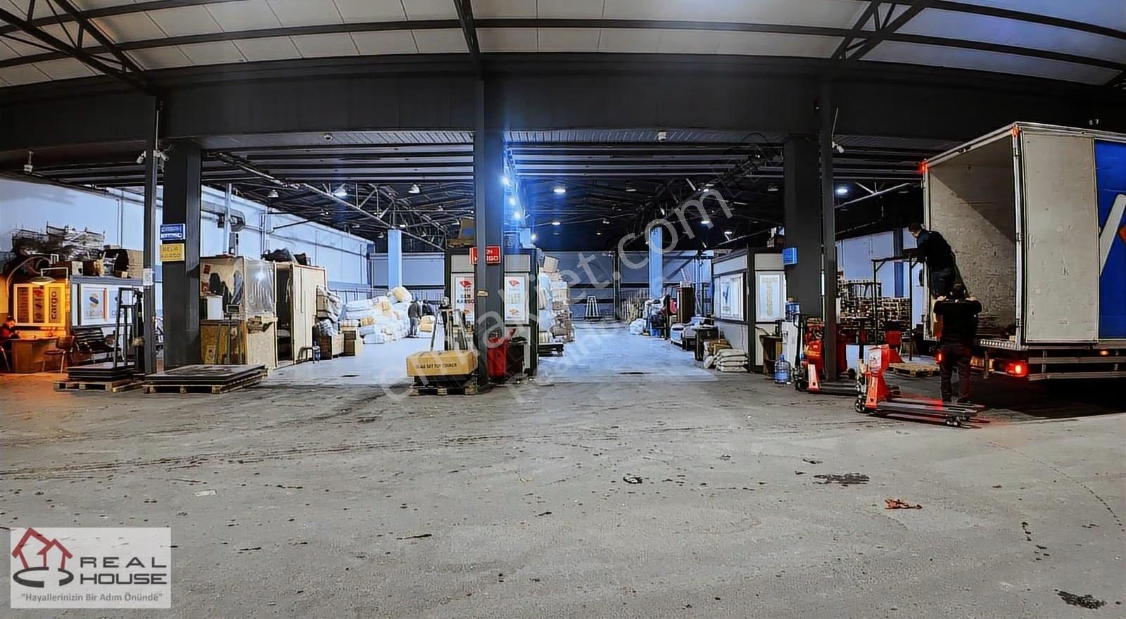 Yenibosna Lojistik Bölgesinde 3300 M² Kiralık Depo-antrepo - Görsel 31