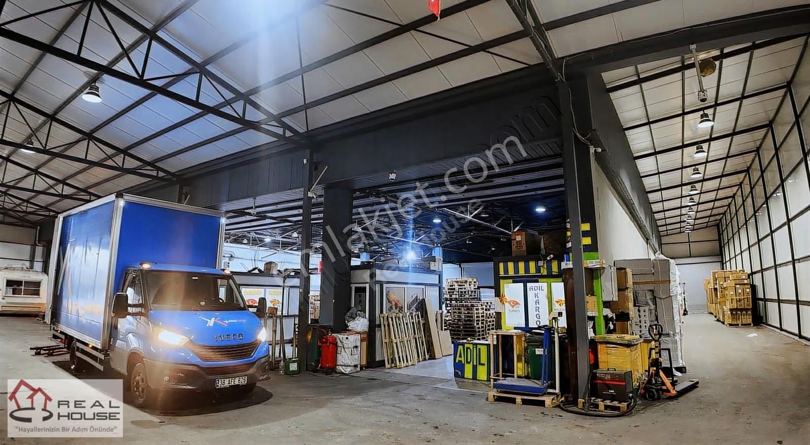 Yenibosna Lojistik Bölgesinde 3300 M² Kiralık Depo-antrepo - Görsel 22