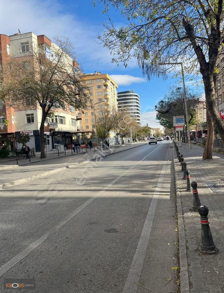 Kule Emniyet Müdürlüğü Karşısı Satılık 3+1 Daire - Görsel 11