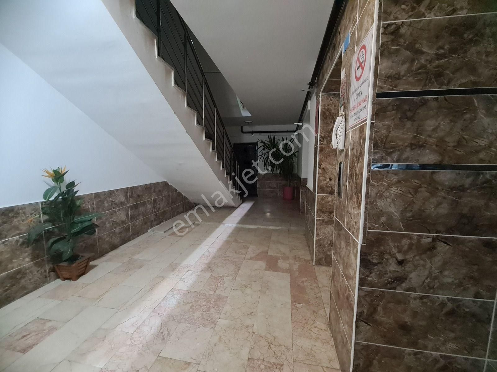 Şehir Hastanesine 10 Dk Mesafede Yeni Binada Full Yapılı 3+1 - Görsel 25