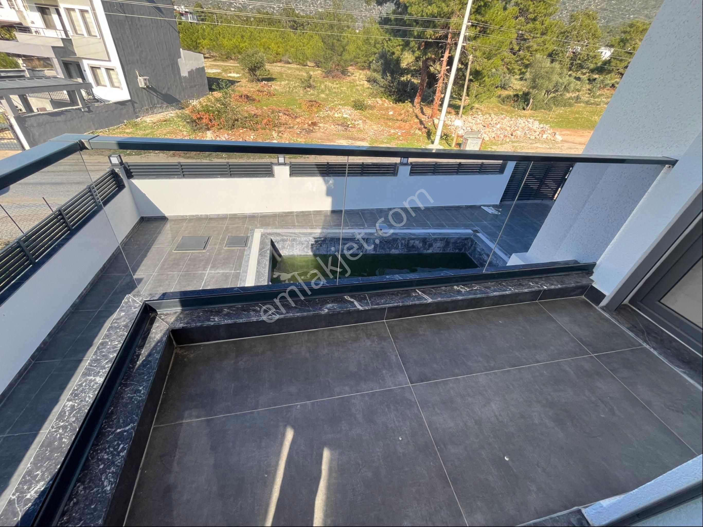 Zirve Gayrimenkul'den Sıfır Tam Mustakil Havuzlu Villa - Görsel 33