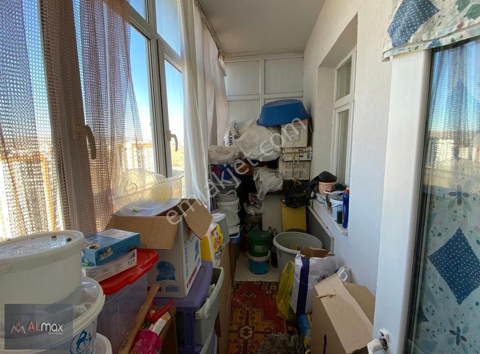 Gökkent Mahlesinde 3+1 Satlık Kombili Daire - Görsel 17