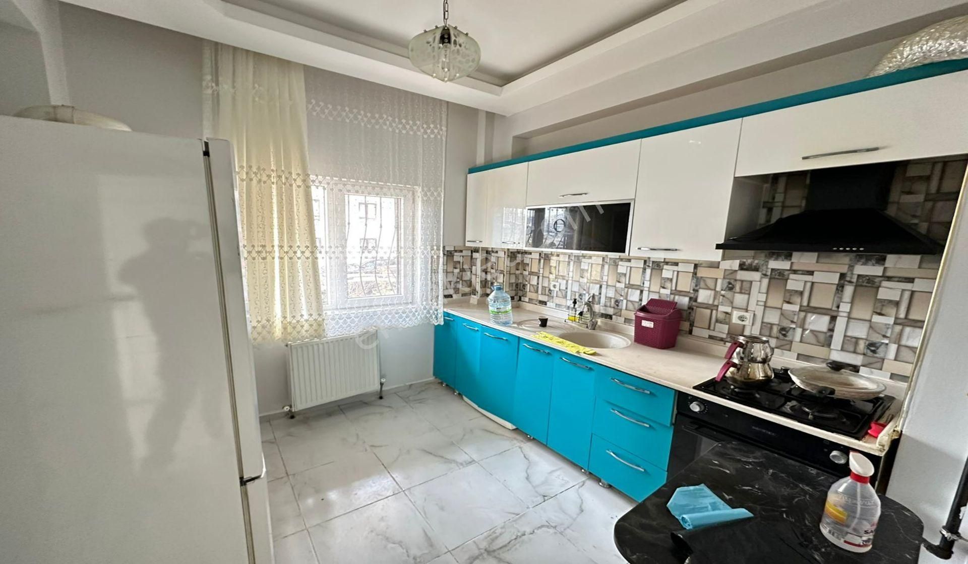 Kanunide Yüksek Giriş Eşyalı Kiralık Daire - Görsel 5