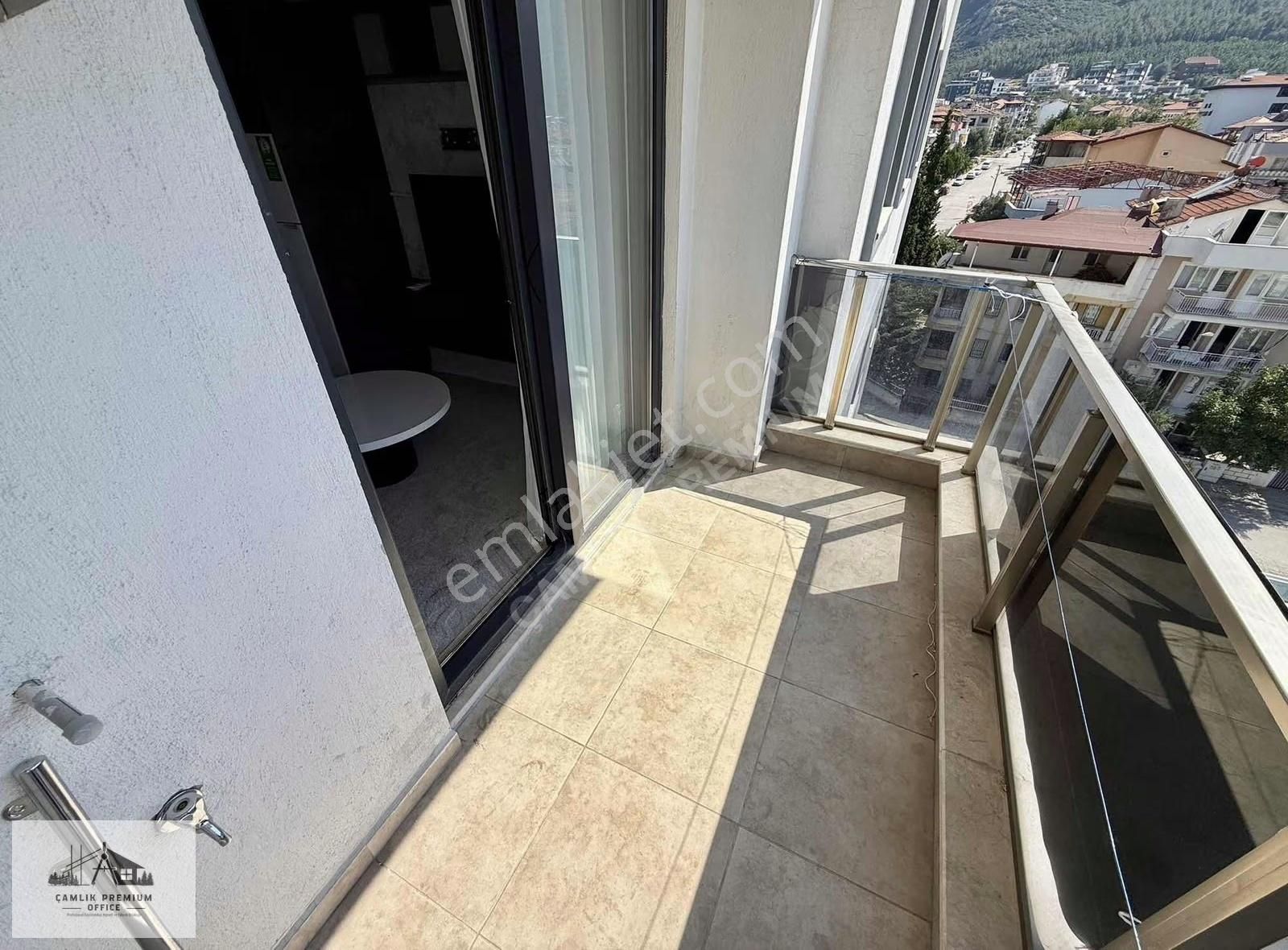 Bulvarda Üniversite Yakını 1+1 Manzaralı Rezidans Daire - Görsel 5