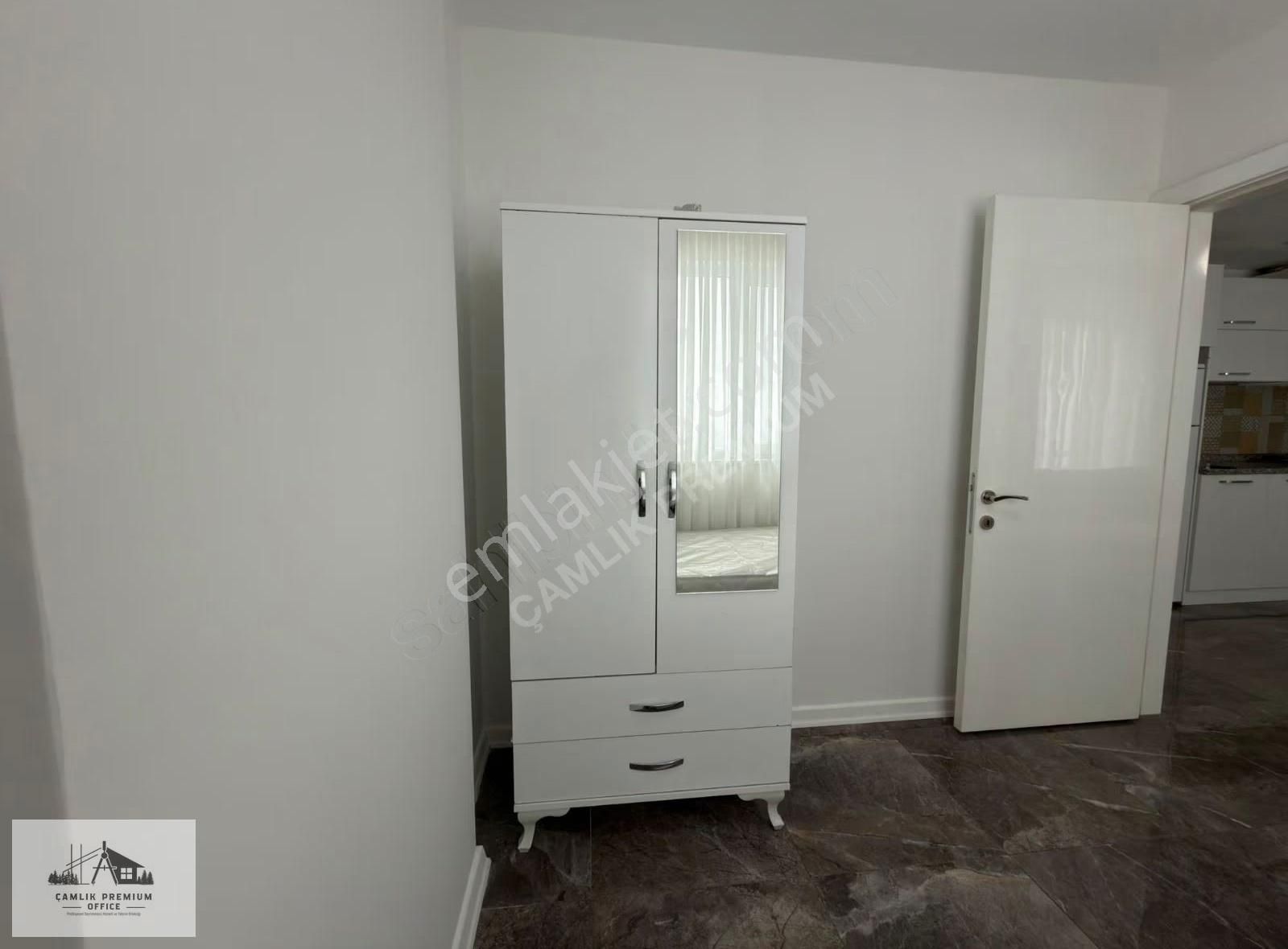 Zeytinköyde Kiralık Cerrahi Arkası 2+1 Sıfır Eşyalı Apart - Görsel 13