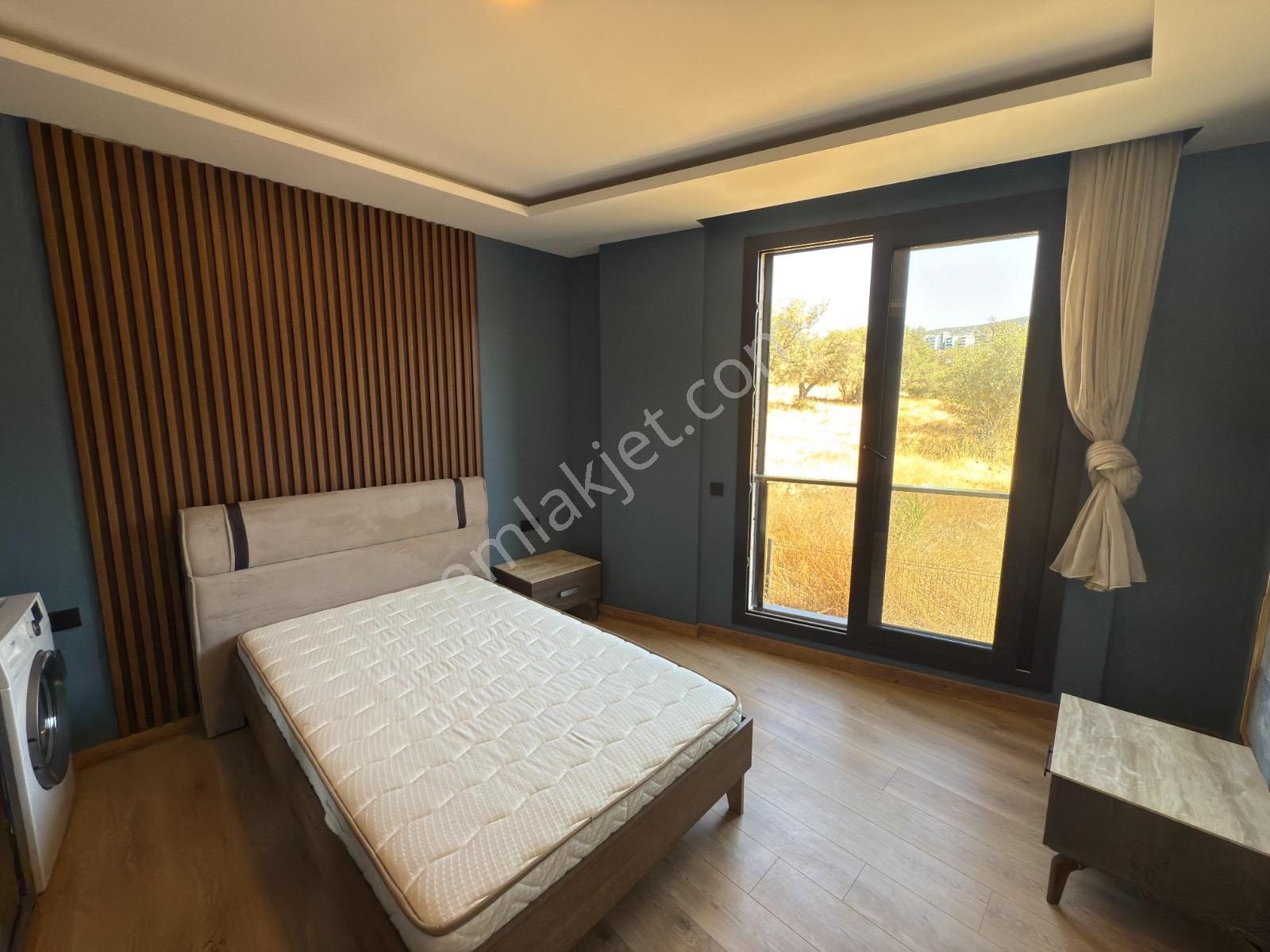 Kusadasında Satılık-özel Havuz/otopark-yerden Isıtma-lüx-480 M2 Bahçe-full Esyalı-tamamı Müstakil - Görsel 25