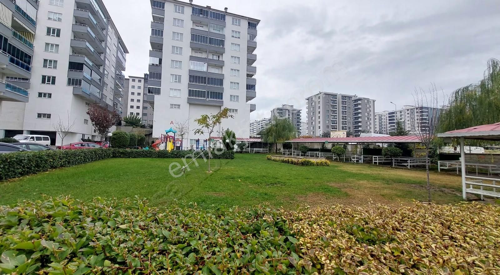 Şemikler'de, Site İçi Arakat 3+1 Fırsat Daire - Görsel 18