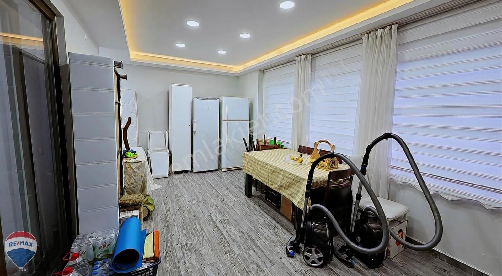 Serdivan'da Müstakil Girişli & Panoramik Manzaralı 5+2 Daire - Görsel 9