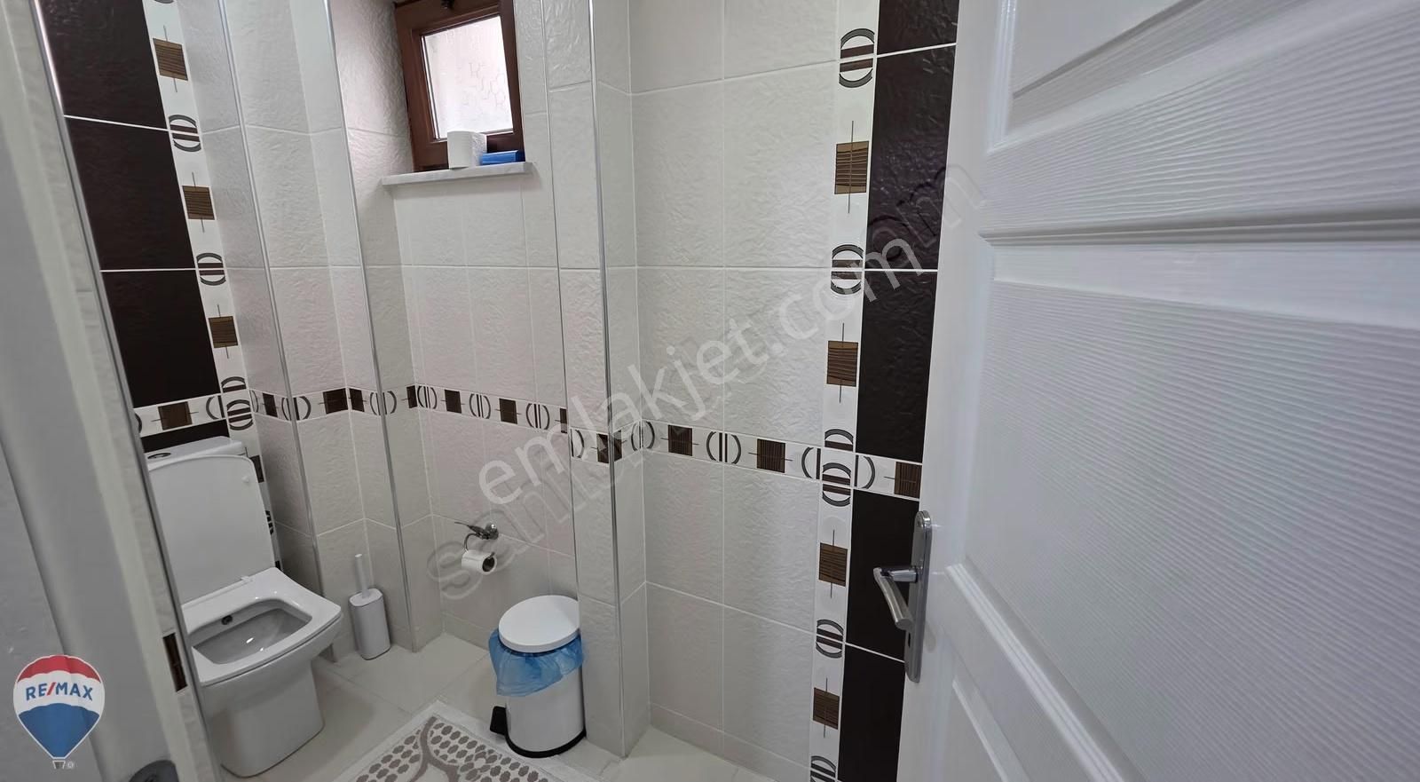 Serdivan'da Müstakil Girişli & Panoramik Manzaralı 5+2 Daire - Görsel 19