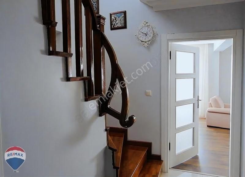 Serdivan'da Müstakil Girişli & Panoramik Manzaralı 5+2 Daire - Görsel 7