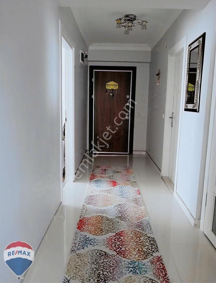 Serdivan'da Müstakil Girişli & Panoramik Manzaralı 5+2 Daire - Görsel 15