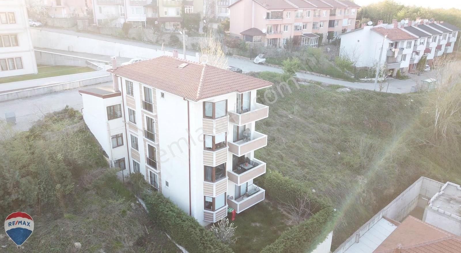 Serdivan'da Müstakil Girişli & Panoramik Manzaralı 5+2 Daire - Görsel 13